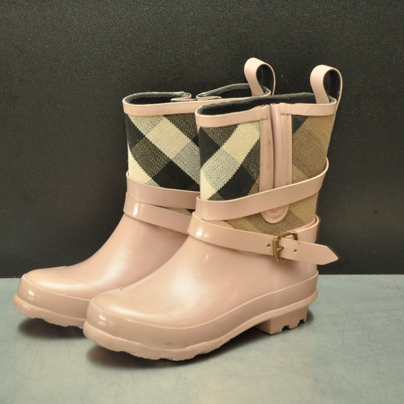 pink burberry rain boots
